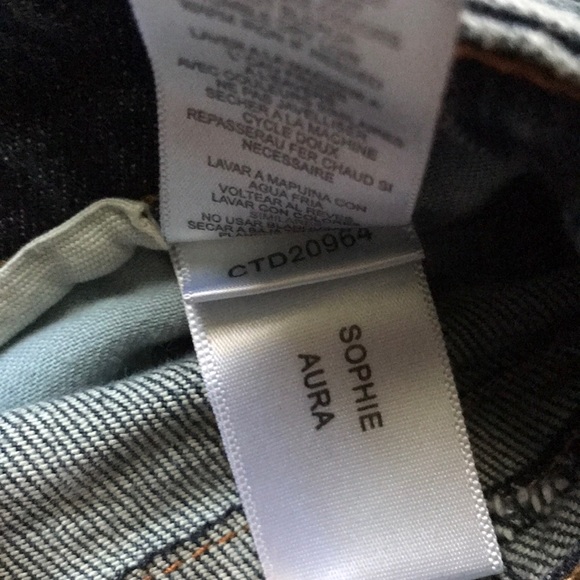 BCBGMAXAZRIA BOOTCUT JEANS - Picture 10 of 10